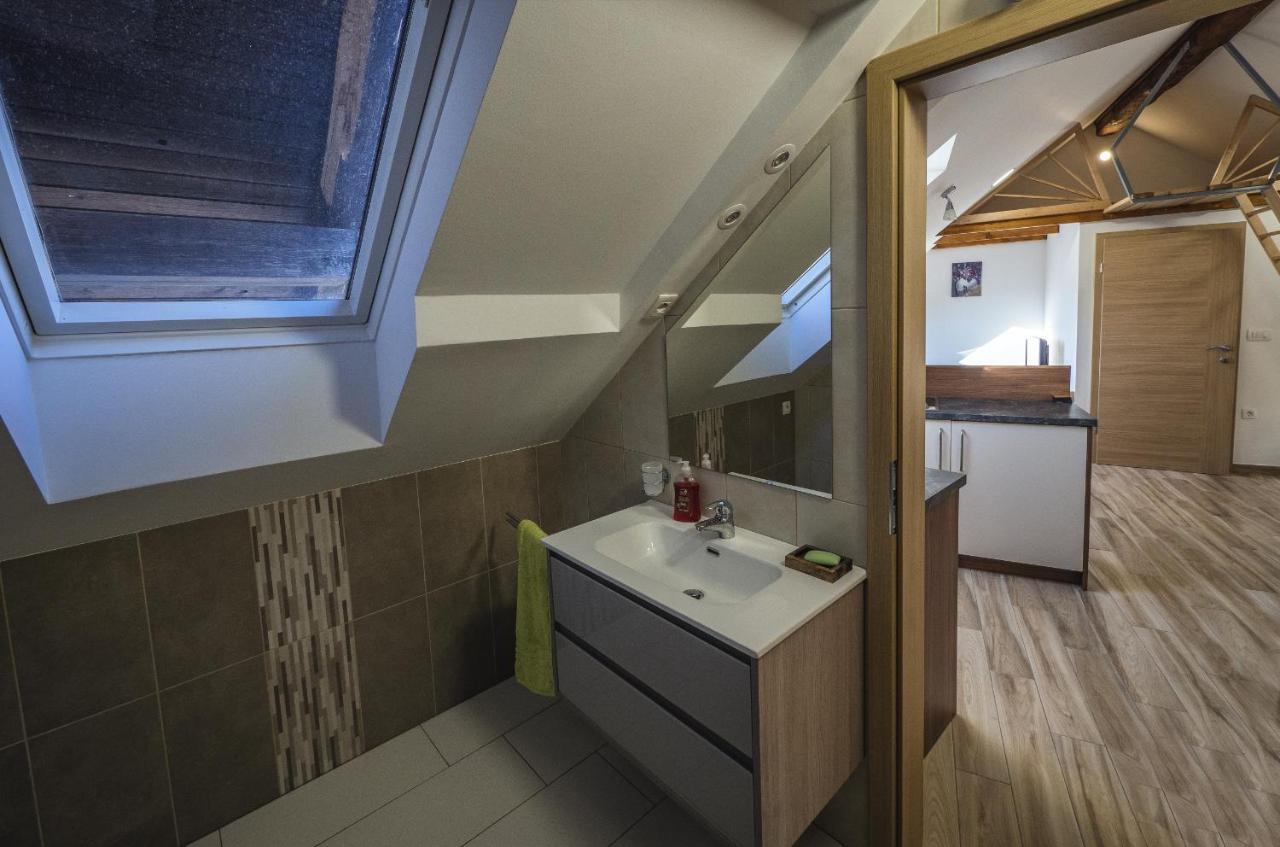 ゴレンスカ地方Apartma Marickaアパートメント エクステリア 写真